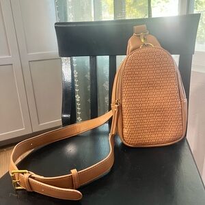 Antik Kraft Camel Woven Crossbody Bag